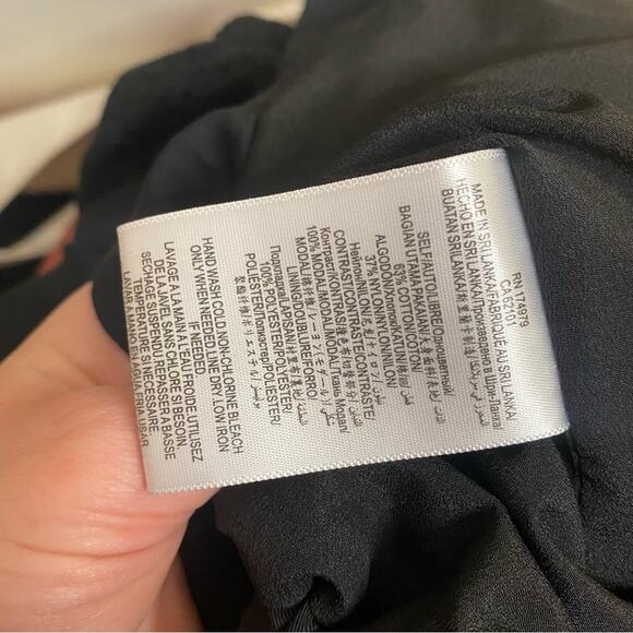 BCBGeneration black zip up bomber style jacket - Picture 5 of 6